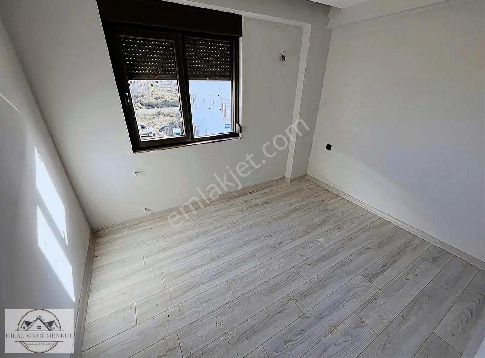 Hilal Gayrimenkul'den Bilim Üniversitesi Yakını Katta Sıfır*1+1* - Görsel 10