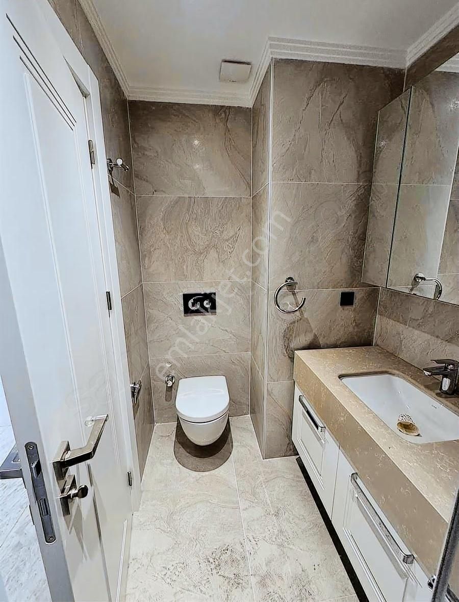 Downtown'da Kiralık 2+1 Sıfır Daire - Görsel 13