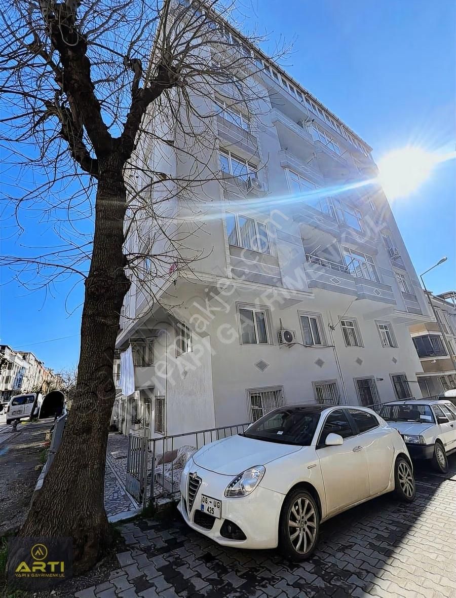 Avcılar Mustafa Kemal Paşada Geniş M2 3+1 Satılık Daire - Görsel 22