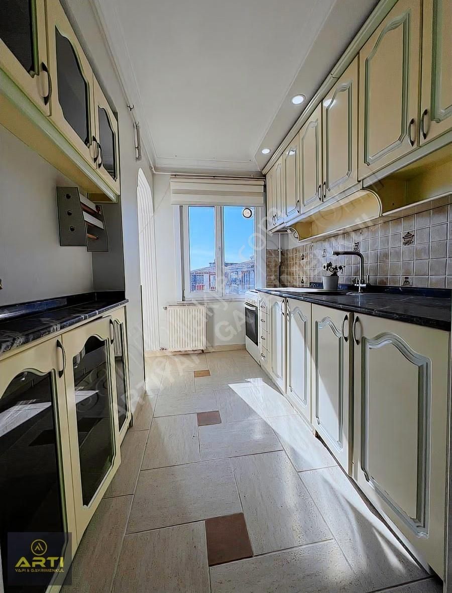 Avcılar Mustafa Kemal Paşada Geniş M2 3+1 Satılık Daire - Görsel 15