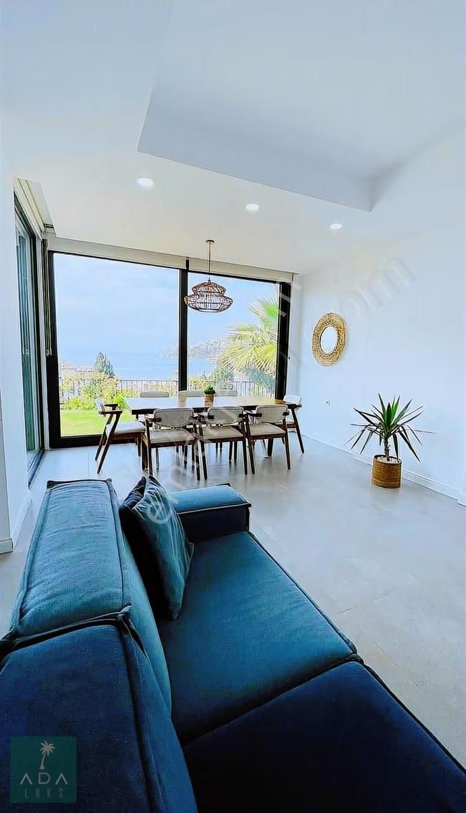 Gündoğanda Tek Kat Denize 100 Mt 3+1 Kiralık Lüks Villa - Görsel 6