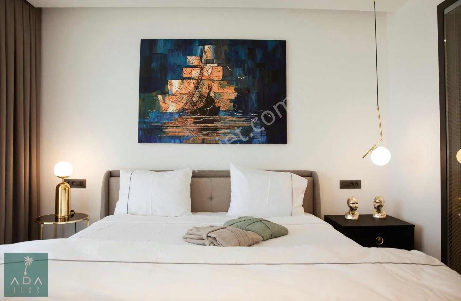 Yalıkavakta Özel Plajlı Satılık 4+1 Lüks Villa - Görsel 8