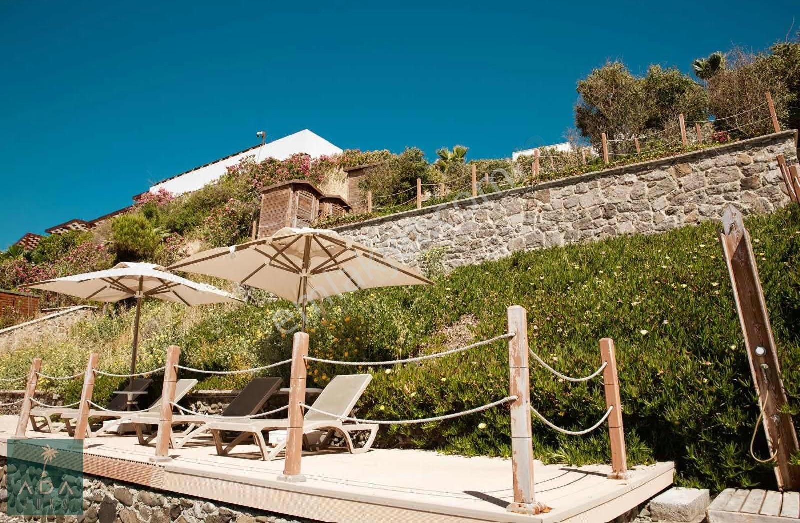 Yalıkavakta Özel Plajlı Satılık 4+1 Lüks Villa - Görsel 11