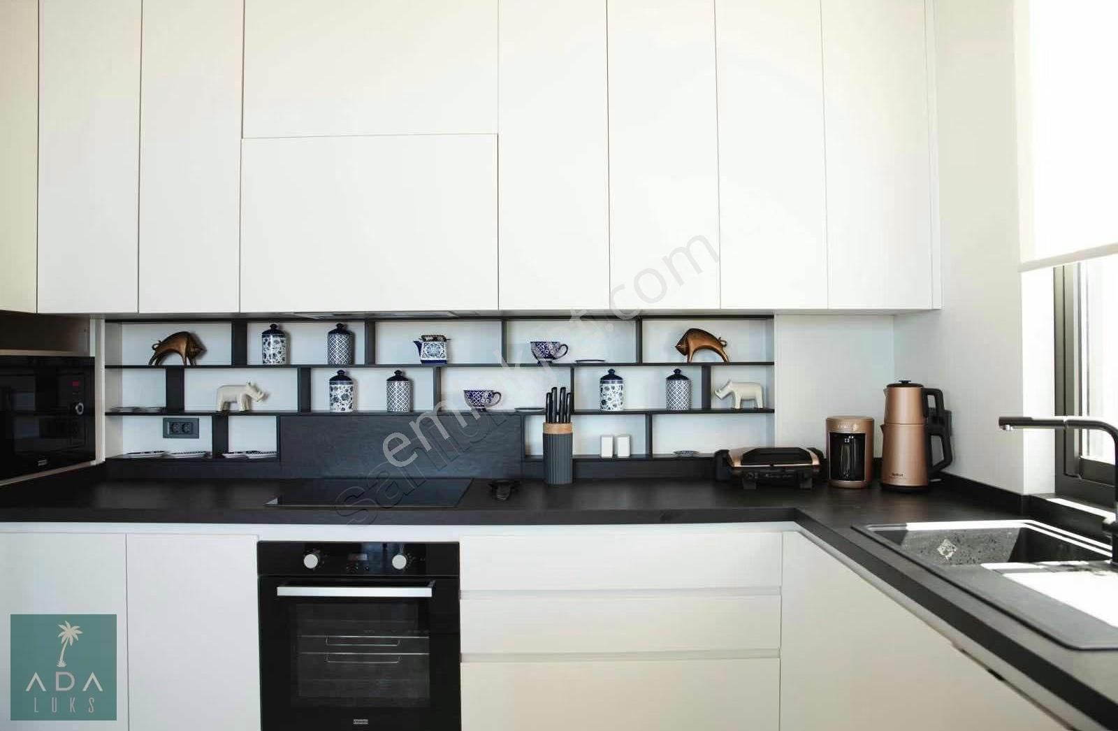 Yalıkavakta Özel Plajlı Satılık 4+1 Lüks Villa - Görsel 5