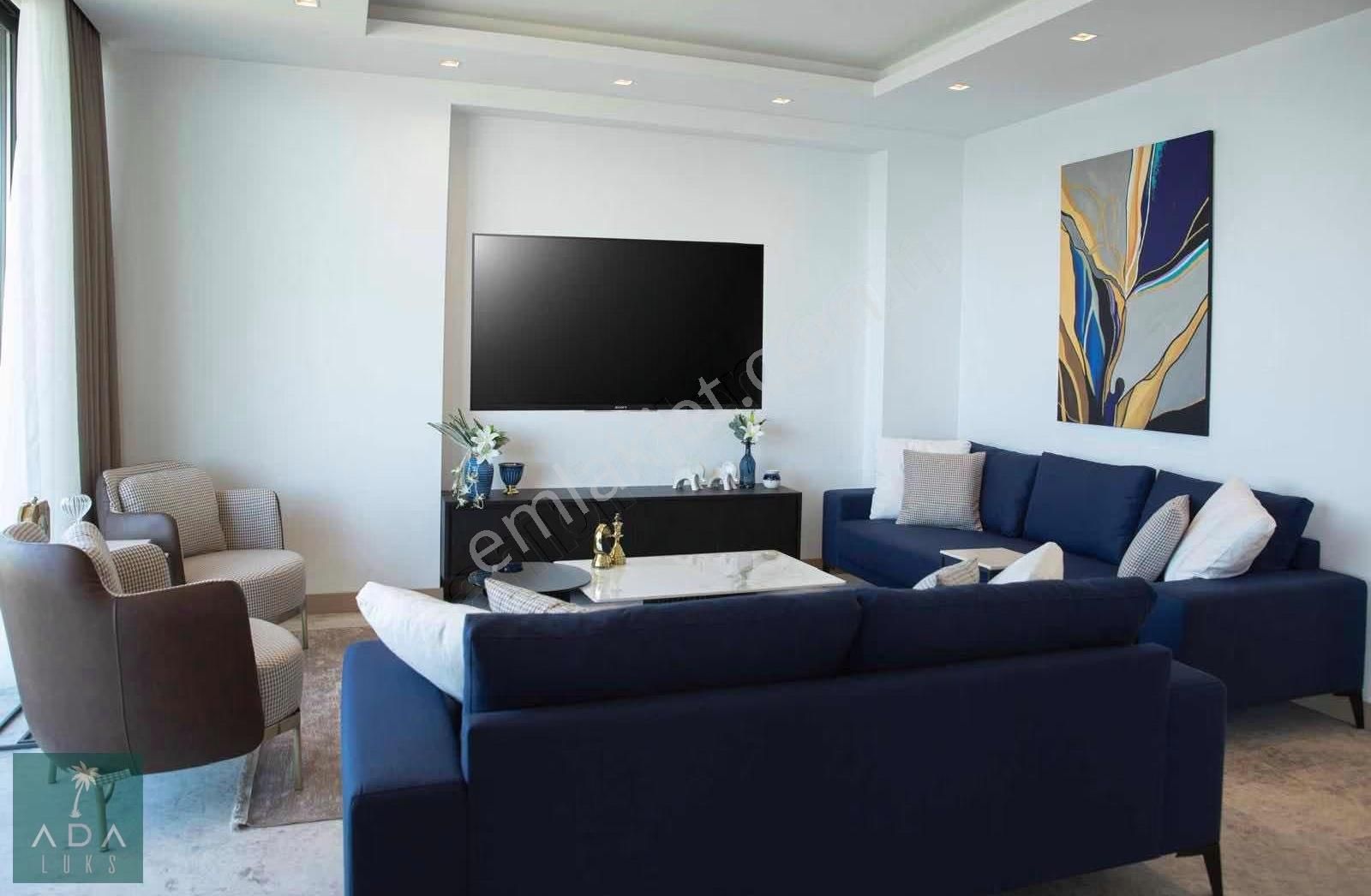 Yalıkavakta Özel Plajlı Satılık 4+1 Lüks Villa - Görsel 23