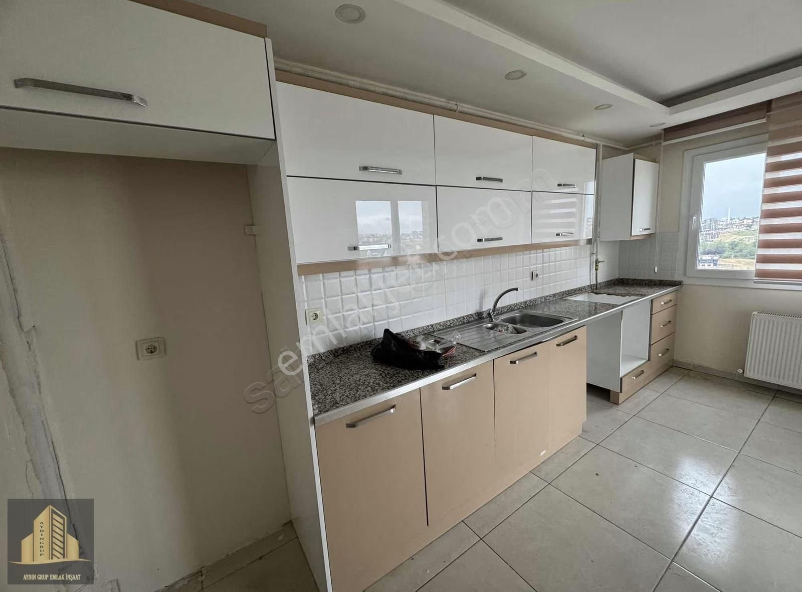 4+1 Kapalı Mutfak Doğal Gazlı Daire