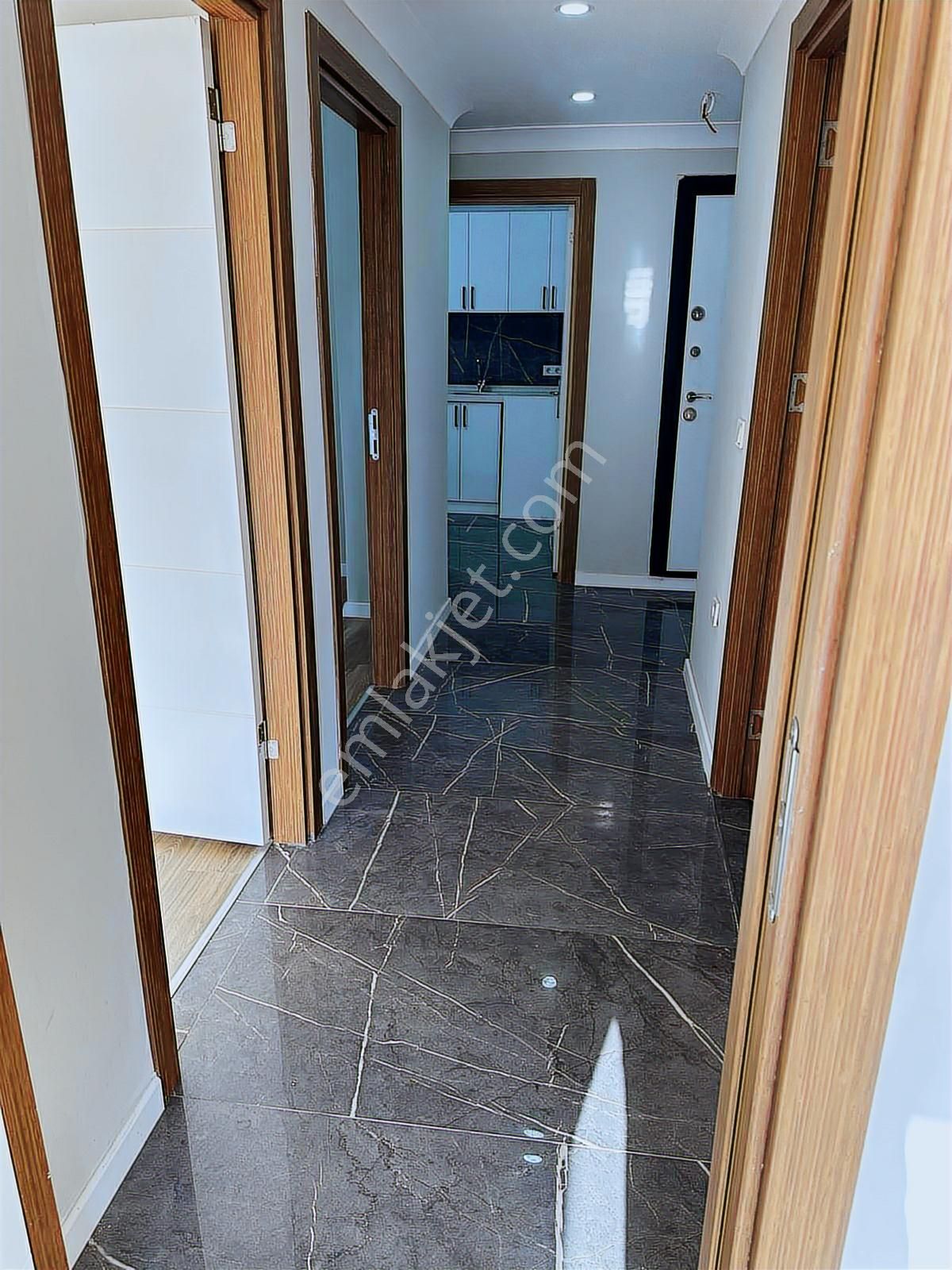 Hayatpark4 Satılık 2+1 Sıfır Daire Havuz Cephe + Özel Dekorasyon - Görsel 6