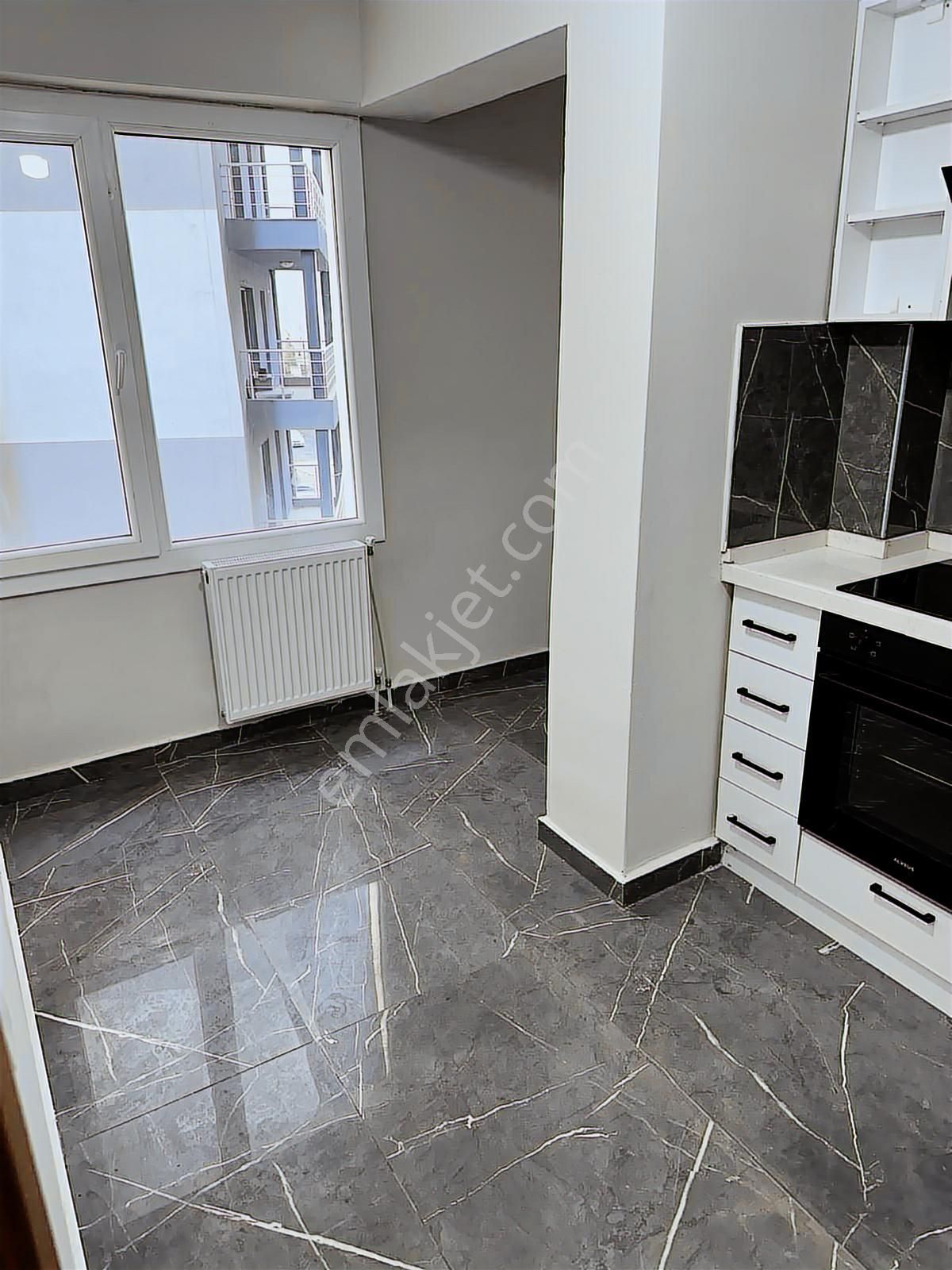 Hayatpark4 Satılık 2+1 Sıfır Daire Havuz Cephe + Özel Dekorasyon - Görsel 2