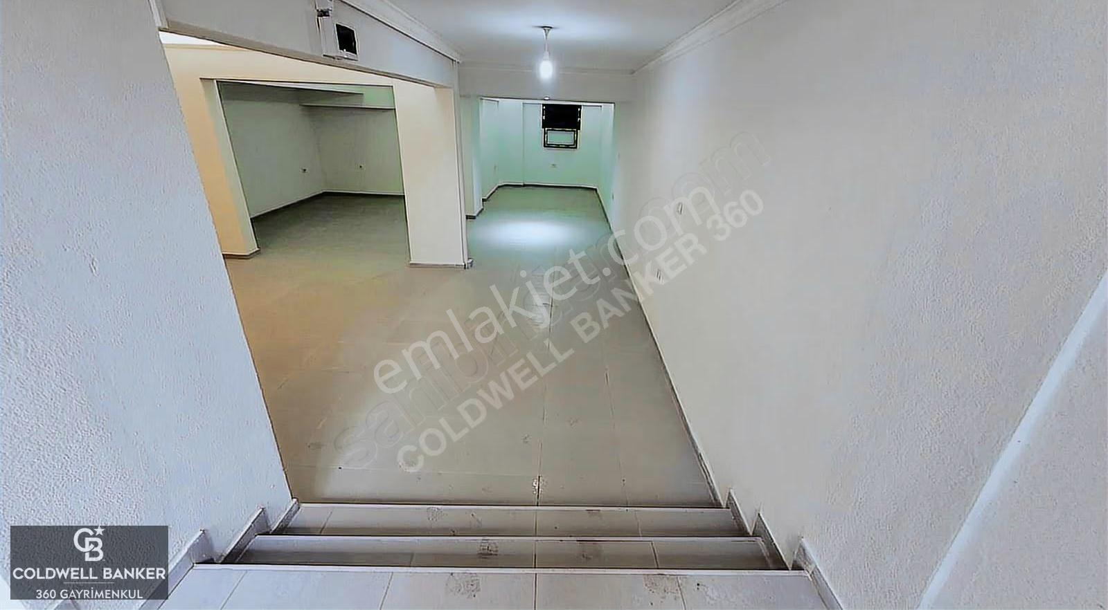 Güneşli Mh. Çinili Cami Karşısı Full Tadilatlı Satılık Dükkan