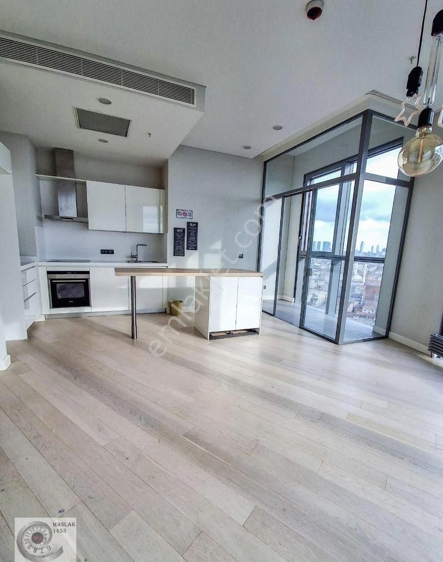 Skyland Tower’da Ferah 1+1 Kiralık Daire