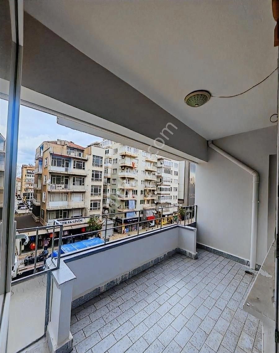 Merkezde Garaj Yakını Arakat 3+1* 140m2 Daire - Görsel 3