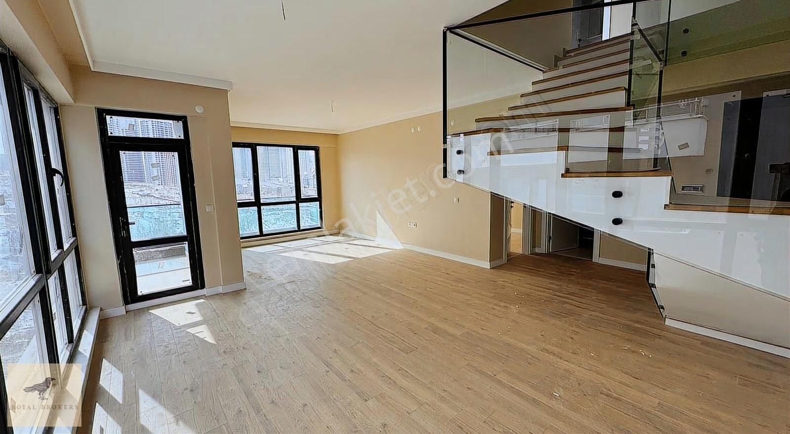 Kiralık, Hilalde Kapalı Otoparklı Dubleks 3+1 Kiralık Daire.... - Görsel 28