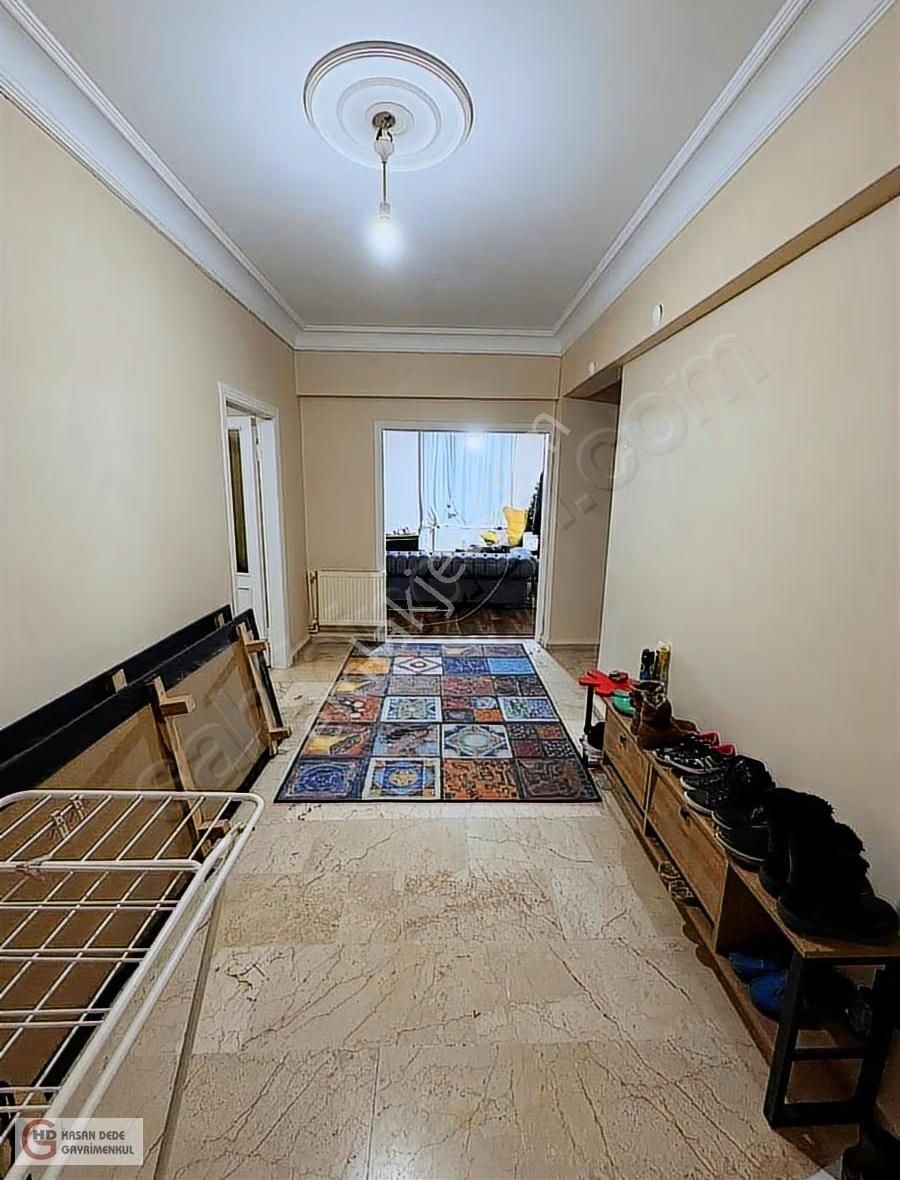Yalı Mahallesinde Sahile 50metre Mesafede 135m2 2+1 Daire - Görsel 3
