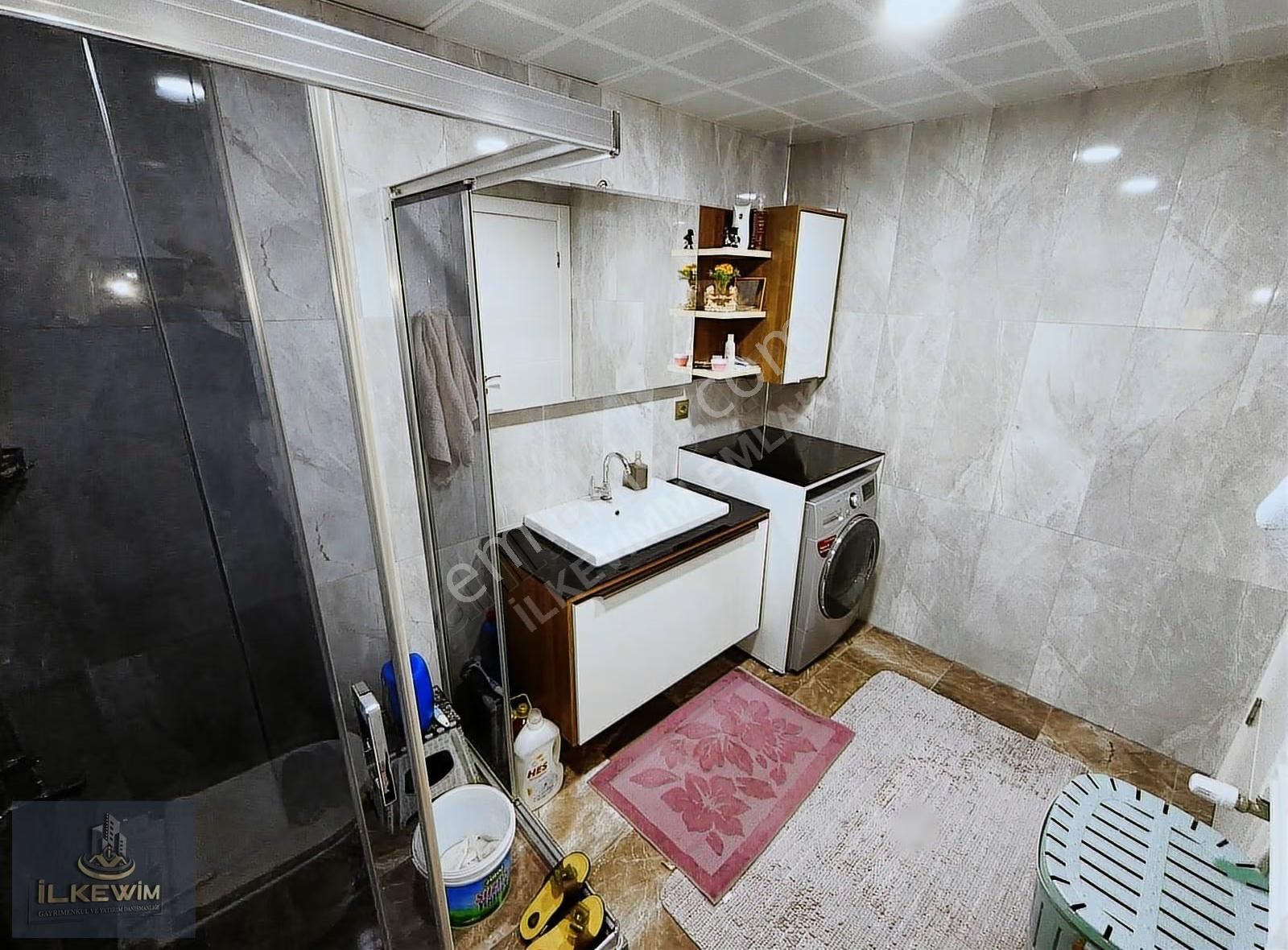 Merkezi Lokasyonda Lüx Yapıda 3+1 Kök Tapu Fırsat Site Dairesi!