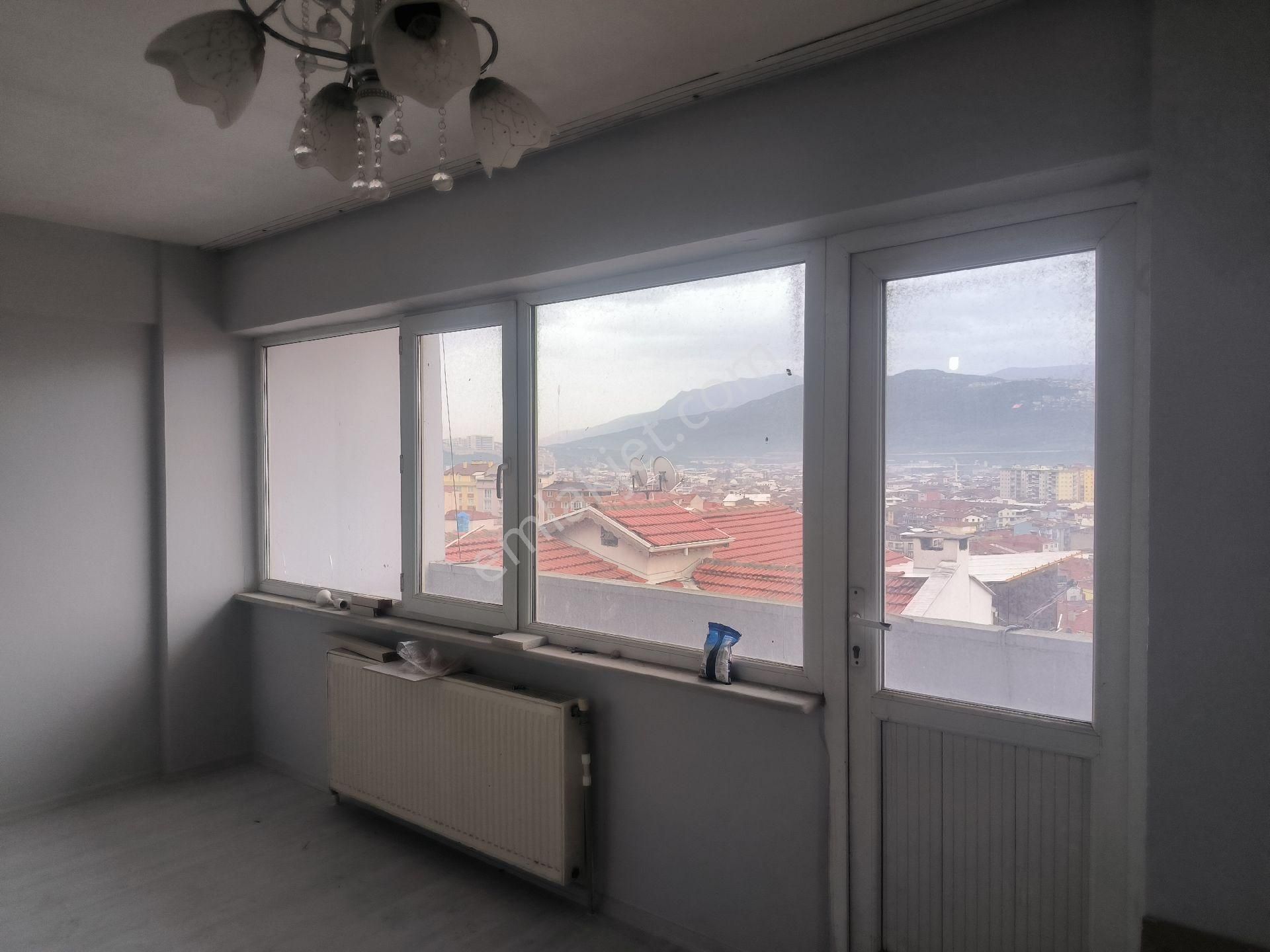 Sahibinden Satılık Gemlik'te 2+1 Çift Cephe Ferah Daire - Görsel 8