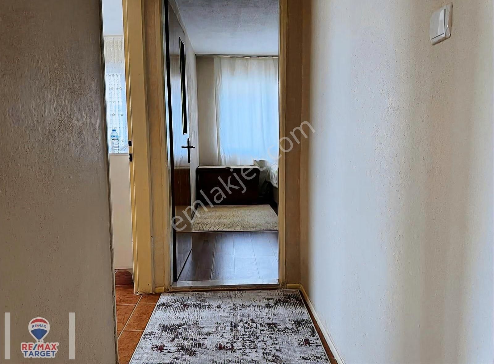 Remax Target'tan Torbalı'da Satılık 3+1 Daire - Görsel 14