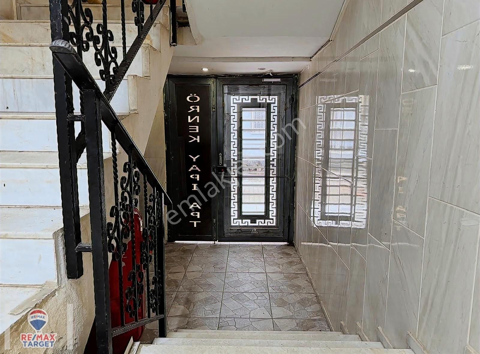 Remax Target'tan Torbalı'da Satılık 3+1 Daire - Görsel 5