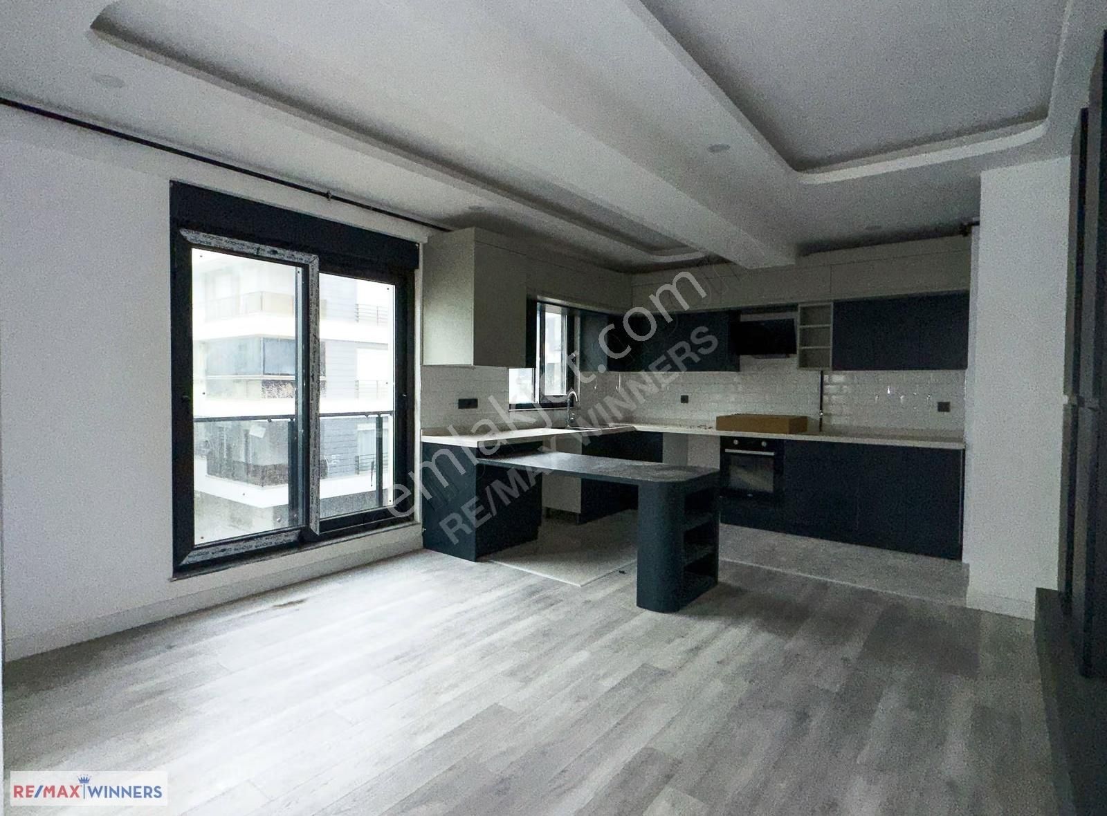 Denize 150 M | Sıfır 2+1 | Kapalı Otoparklı | Kombili - Görsel 24