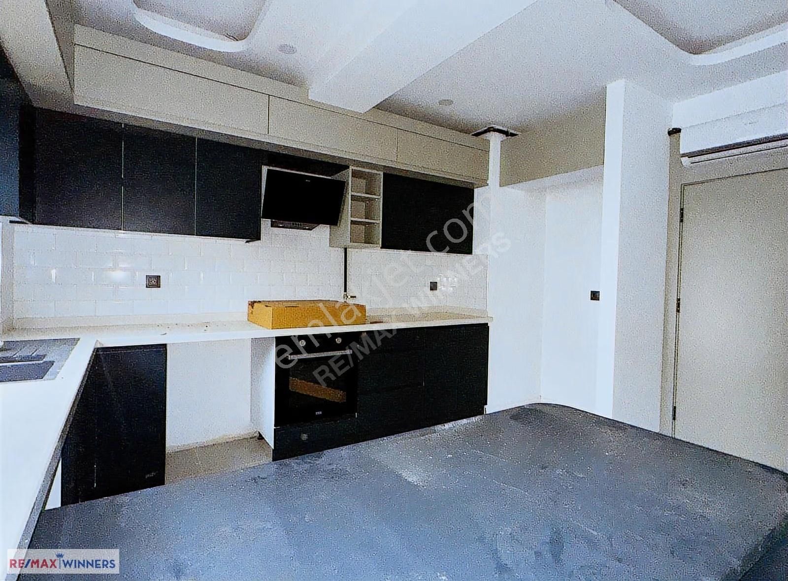 Denize 150 M | Sıfır 2+1 | Kapalı Otoparklı | Kombili - Görsel 18