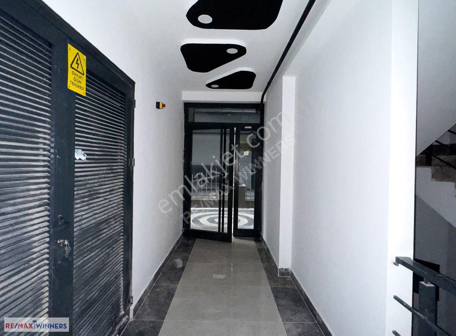 Denize 150 M | Sıfır 2+1 | Kapalı Otoparklı | Kombili - Görsel 22