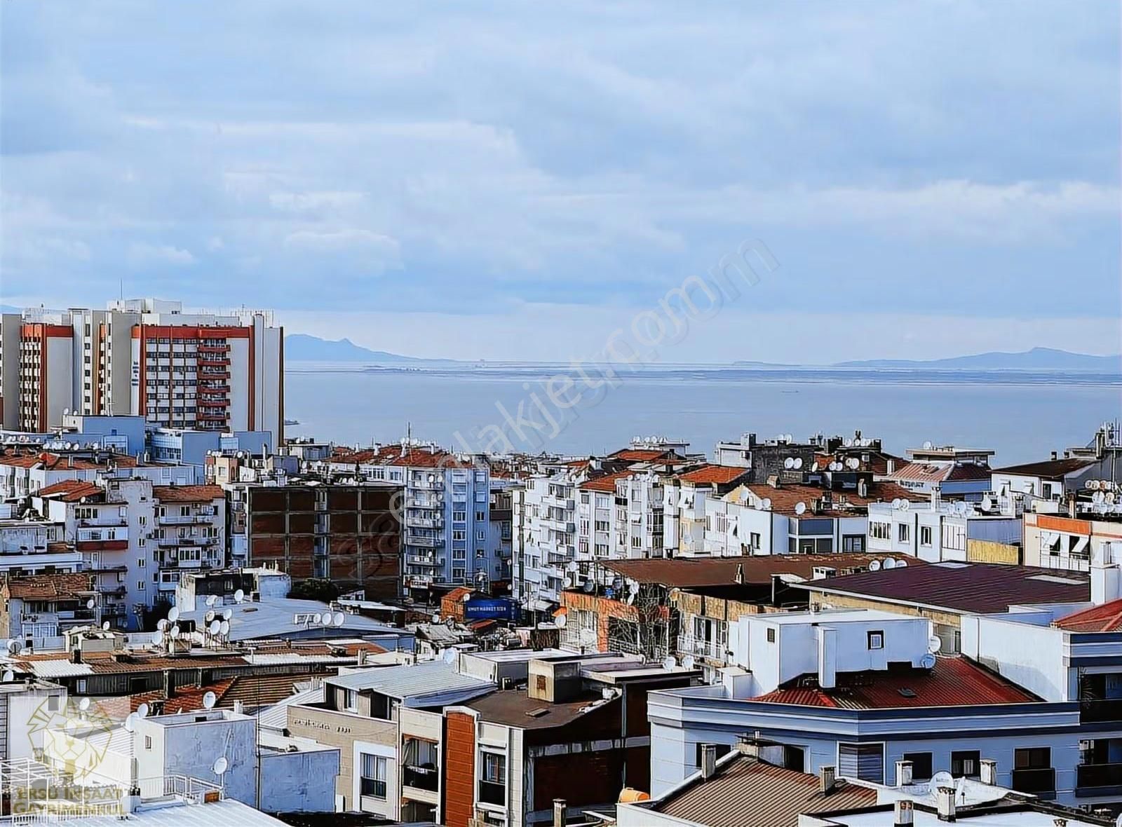 Ersü'den Mızraklı Caddesinde 3+1 120m2 Deniz Manzaralı Asansörlü - Görsel 20