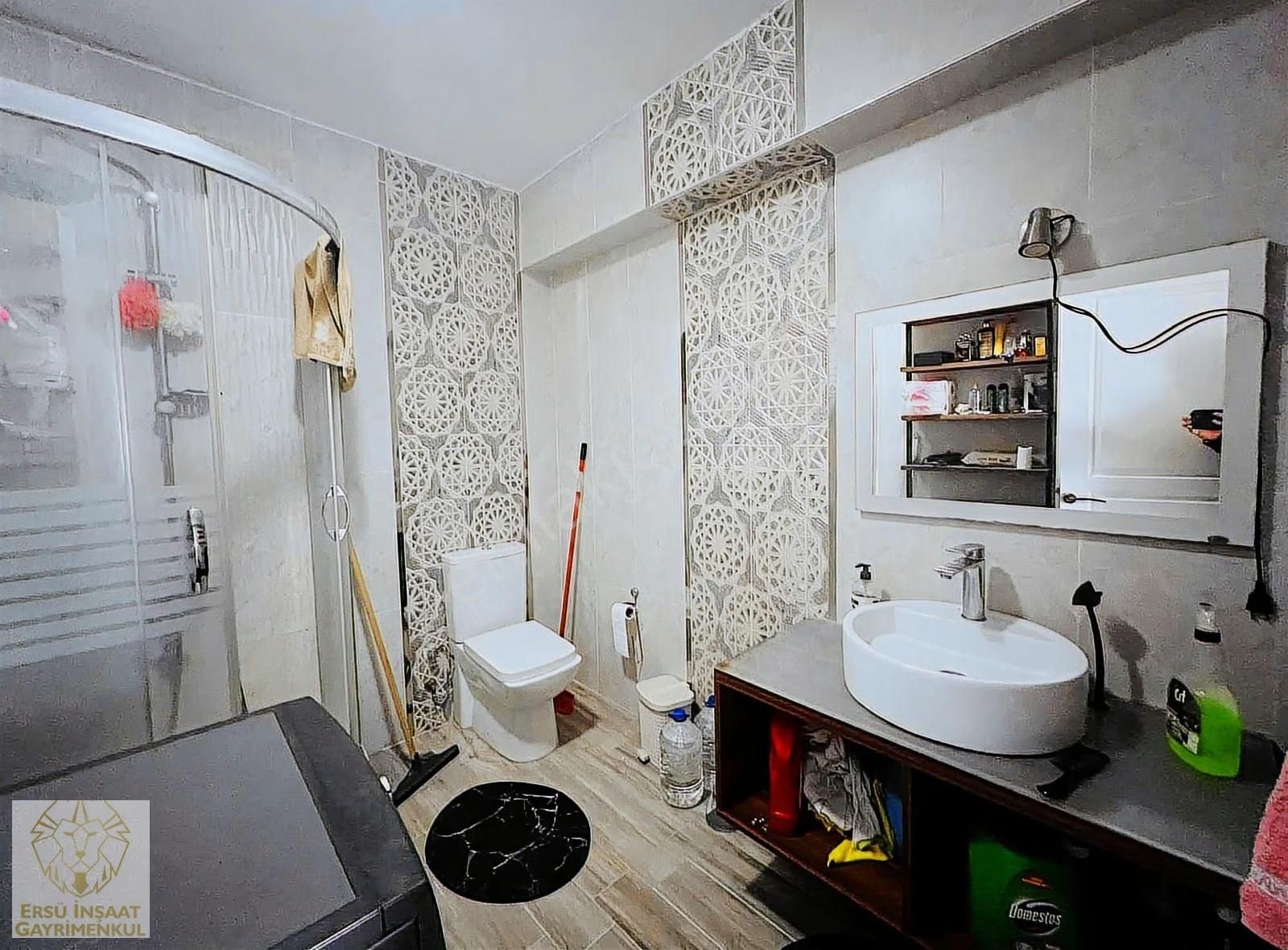 Ersü'den Mızraklı Caddesinde 3+1 120m2 Deniz Manzaralı Asansörlü - Görsel 13