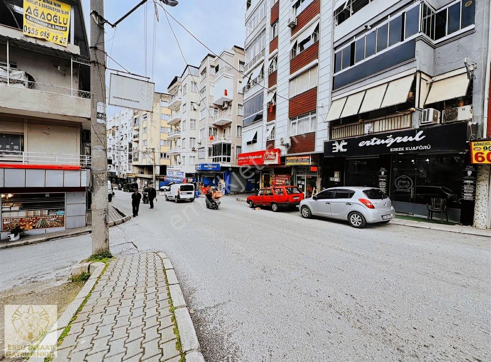 Ersü'den Mızraklı Caddesinde 3+1 120m2 Deniz Manzaralı Asansörlü - Görsel 16