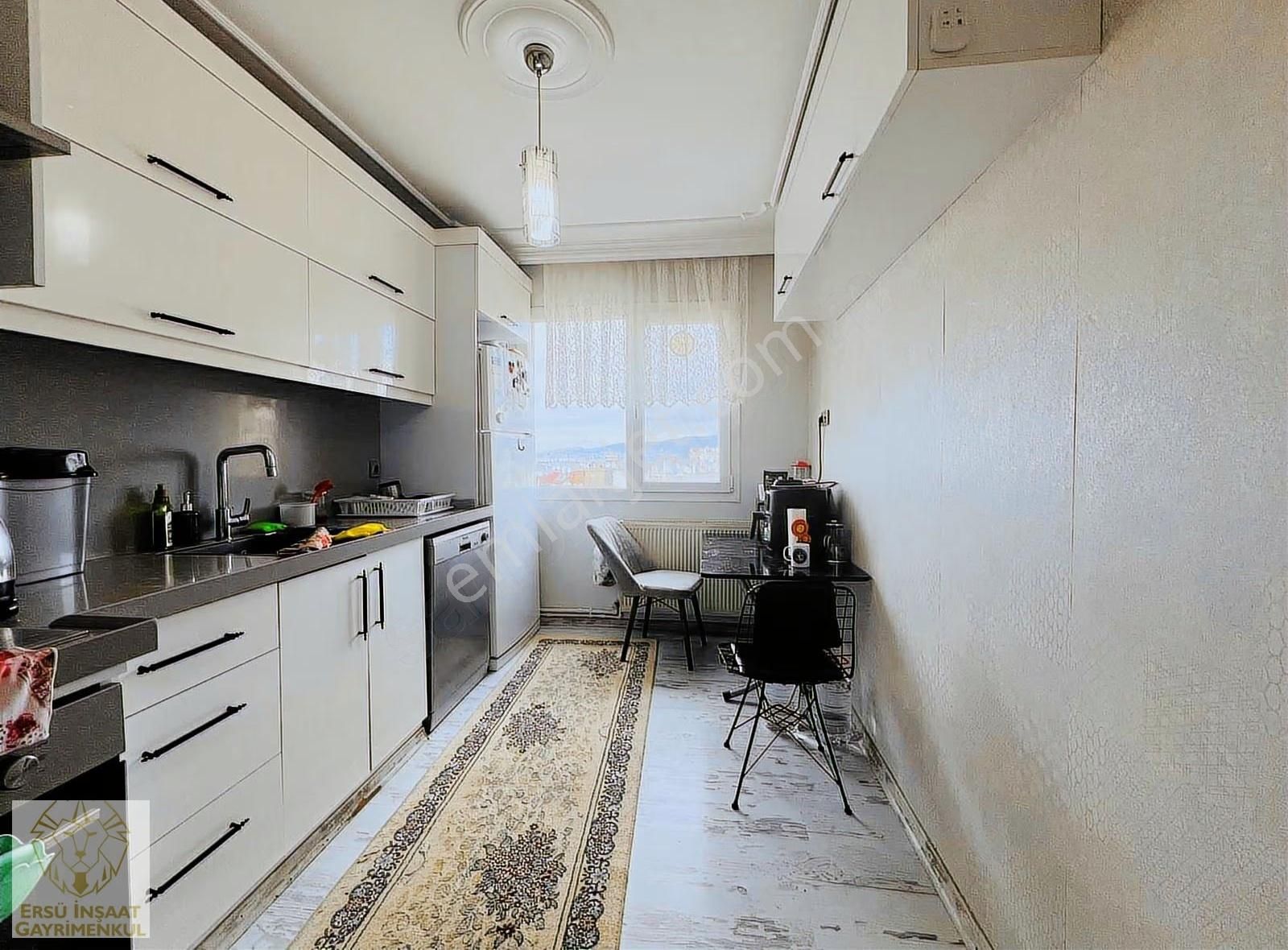 Ersü'den Mızraklı Caddesinde 3+1 120m2 Deniz Manzaralı Asansörlü - Görsel 19