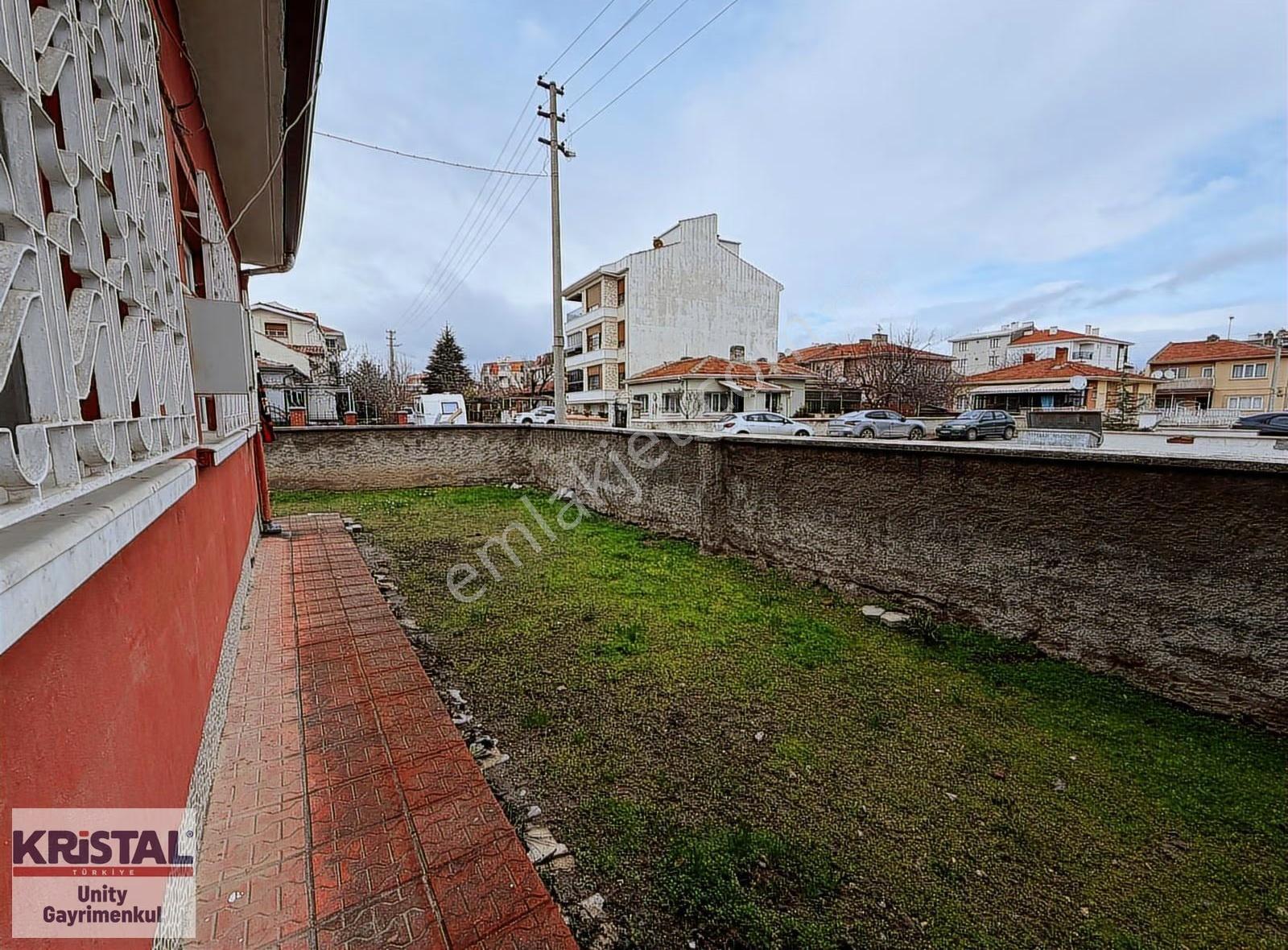Ertuğrulgazi Mah. 312 M2 Satılık Müstakil Bahçeli Ev - Görsel 11
