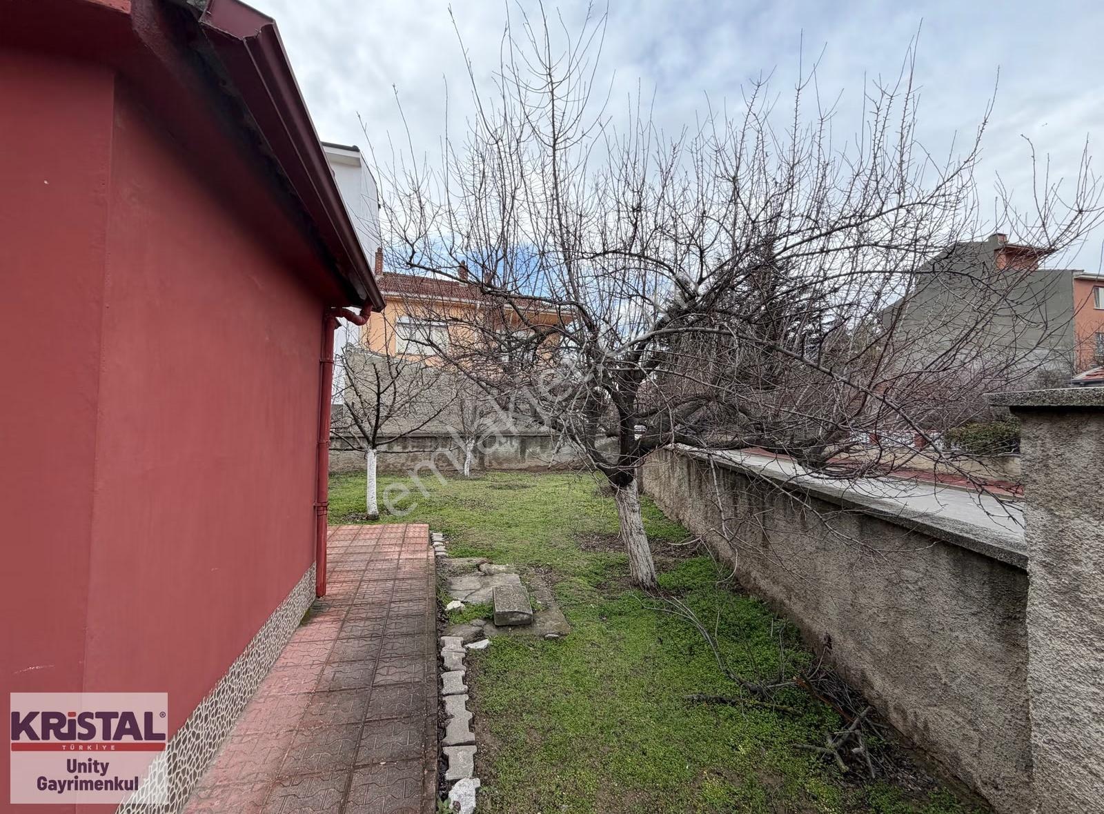 Ertuğrulgazi Mah. 312 M2 Satılık Müstakil Bahçeli Ev - Görsel 6