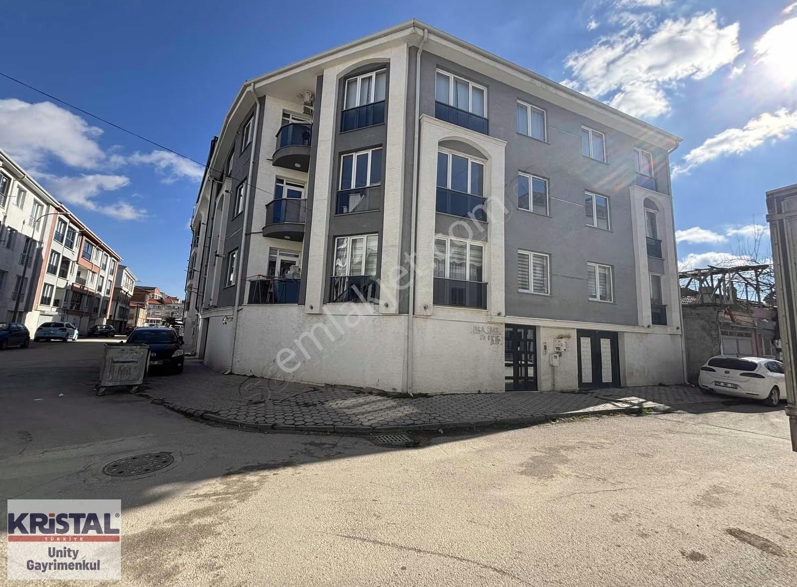 Anadolu Üniversitesine Yürüme Mesafesin'de Satılık 1+1 Daire - Görsel 13