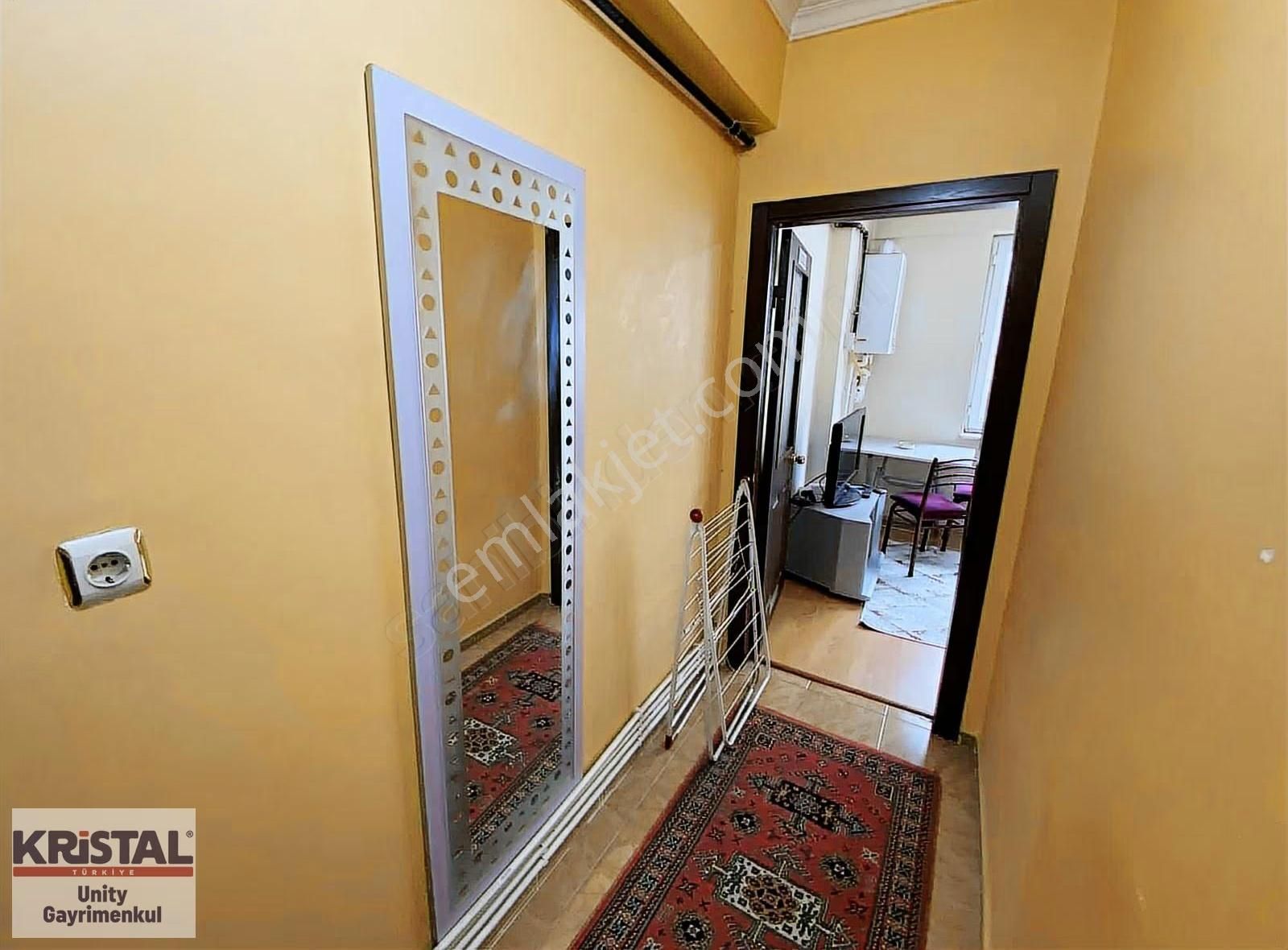Kr Unity'den Bahçelievler'de Eşyalı Kiralık 1+1 Daire - Görsel 2