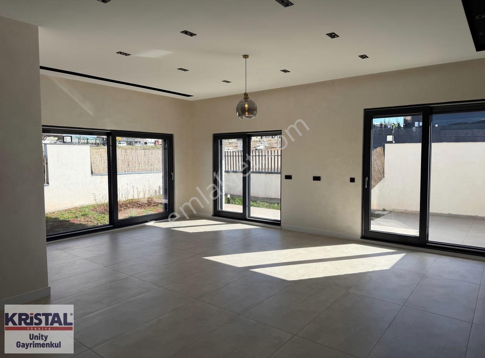 Yenikent Mah.mis Fırın Karşısı 4+1 Müstakil Ultralüks Villa - Görsel 26