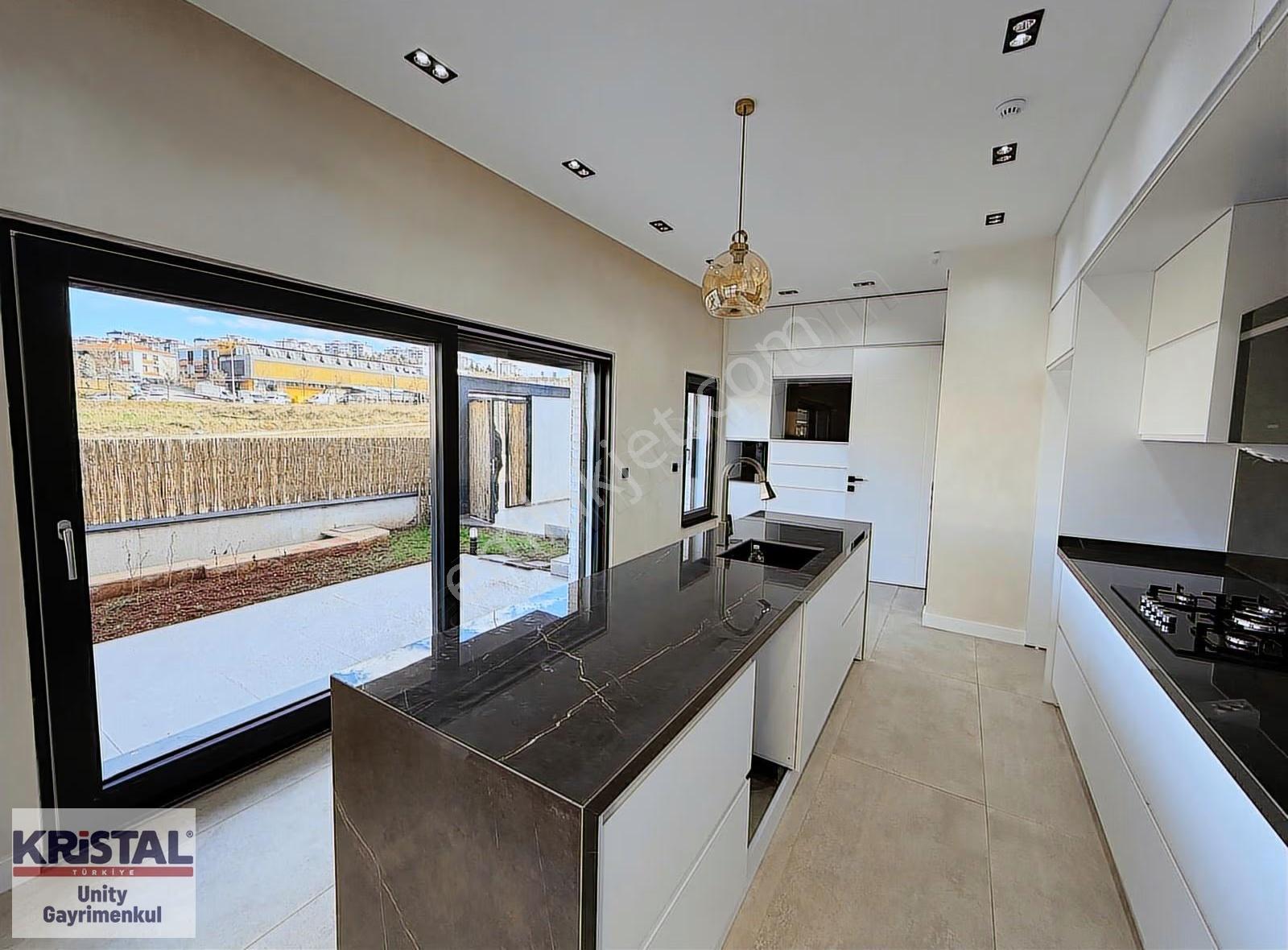 Yenikent Mah.mis Fırın Karşısı 4+1 Müstakil Ultralüks Villa - Görsel 19