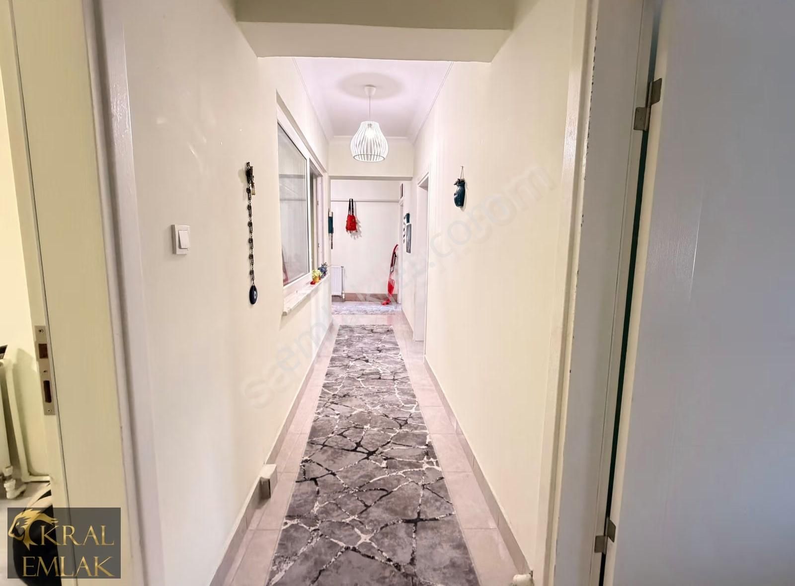 Çarşının Göbeğinde Deniz Manzaralı Full Eşyalı Satılık 3+1 Daire - Görsel 9