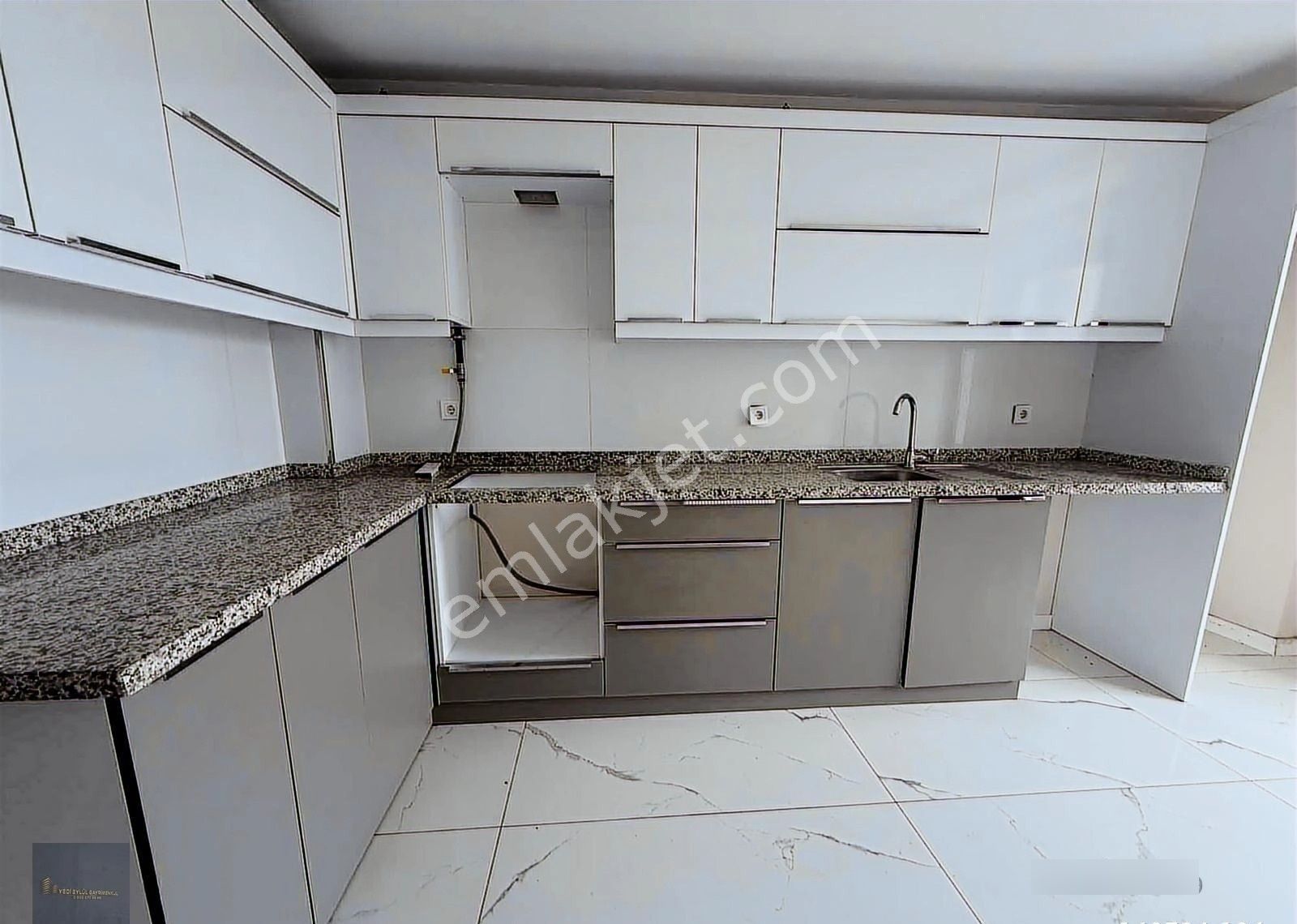Yedi Eylülde 3+1 Ara Kat Sıfır Ultra Lüks Kiralık Daire - Görsel 14