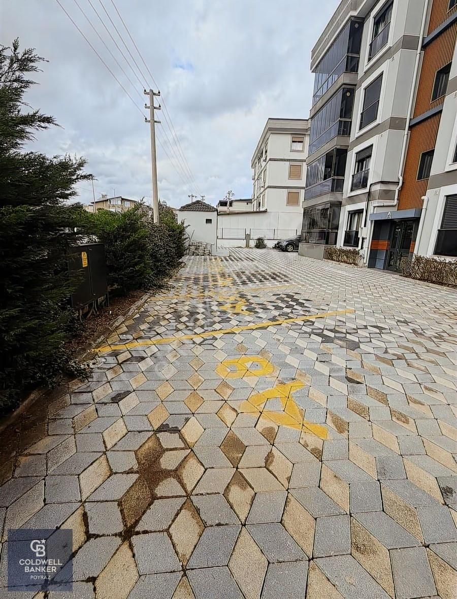 Menderes Coldwell Banker Poyraz'dan Havuzlu Site İçi 3+1 Daire - Görsel 15