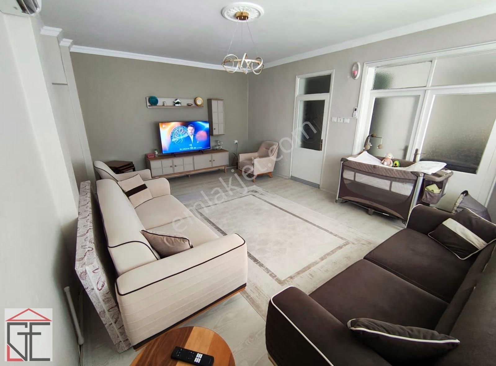 Alaşehir Garanti Emlaktan Beş Eylül Mah. 3+1