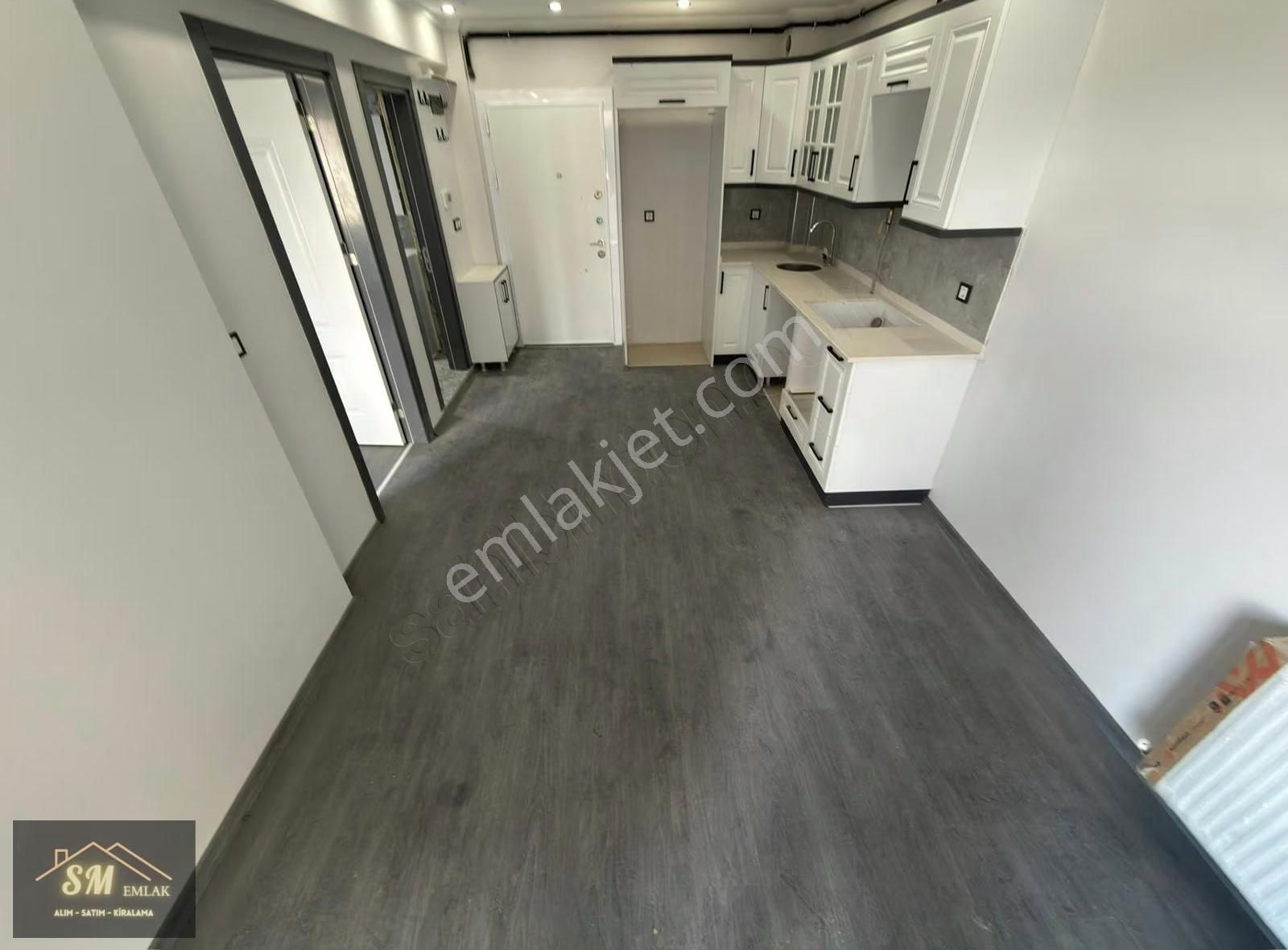 Sm Gayrimenkul'den Satılık 1+1 Arakat Otoparklı Daire - Görsel 4