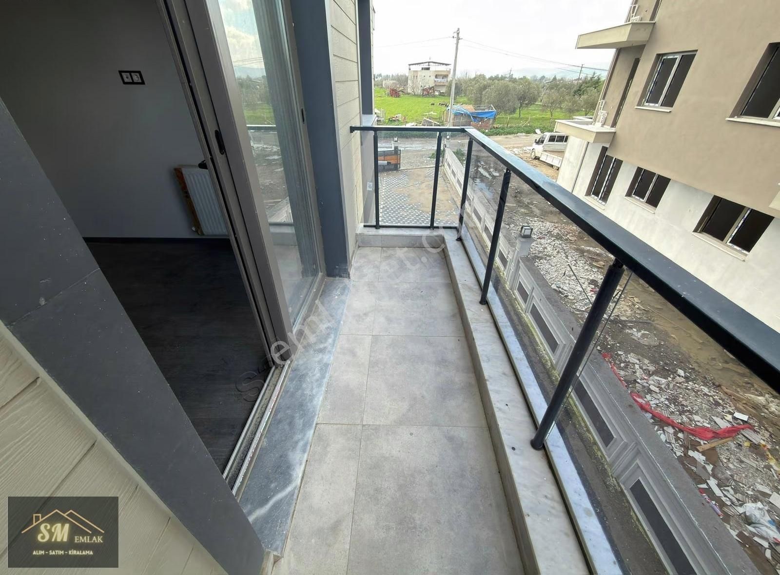 Sm Gayrimenkul'den Satılık 1+1 Arakat Otoparklı Daire - Görsel 13