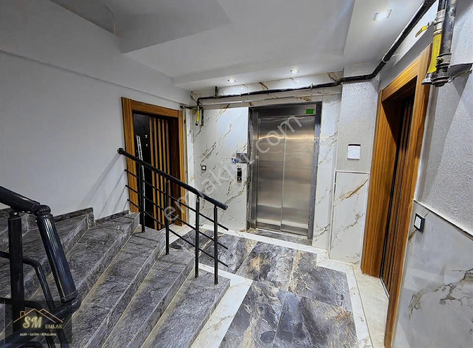 Sm Gayrimenkul'den Satılık 1+1 Arakat Otoparklı Daire - Görsel 14