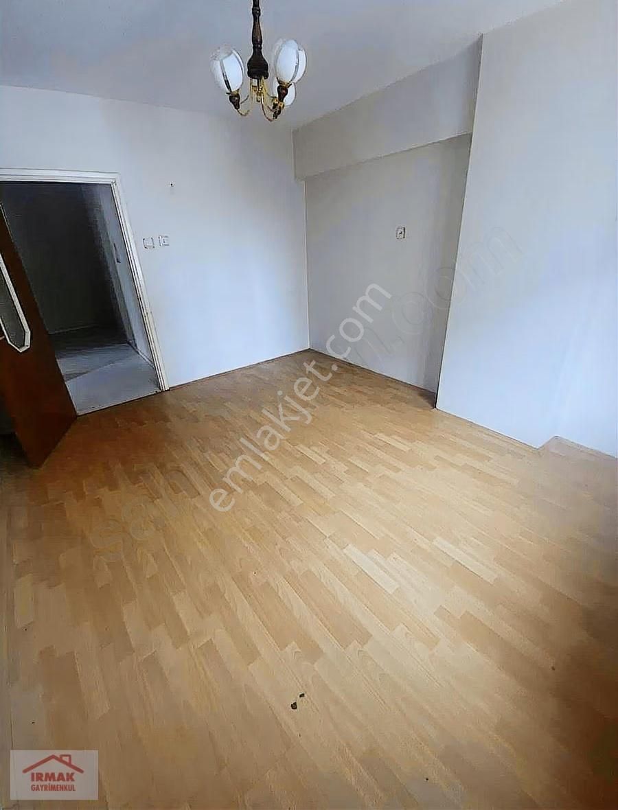 Vatan Cad Satılık 3+1 Daire Ara Kat - Görsel 12