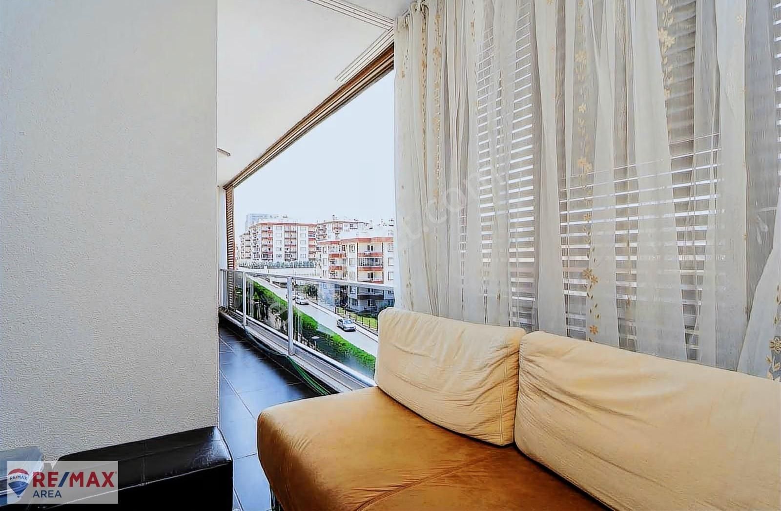 Remax Area Dan Balat Geçitpark Sitesi Satılık Ara Kat 3+1 Daire - Görsel 18