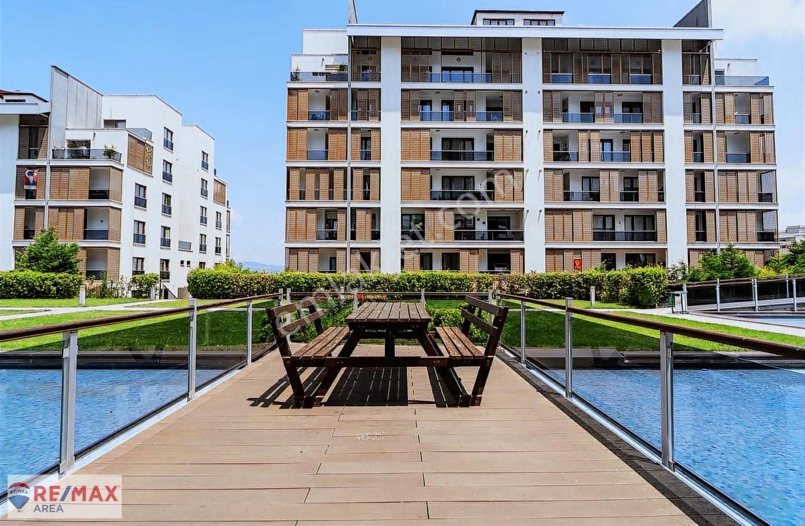 Remax Area Dan Balat Geçitpark Sitesi Satılık Ara Kat 3+1 Daire - Görsel 33
