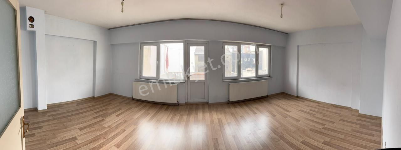 Atatürk Caddesinde Sahibinden Kiralık Eşyasız 3+1 Daire - Görsel 4