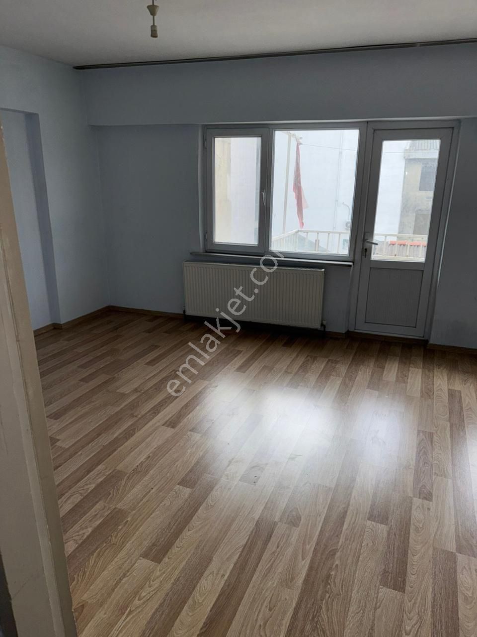 Atatürk Caddesinde Sahibinden Kiralık Eşyasız 3+1 Daire - Görsel 9