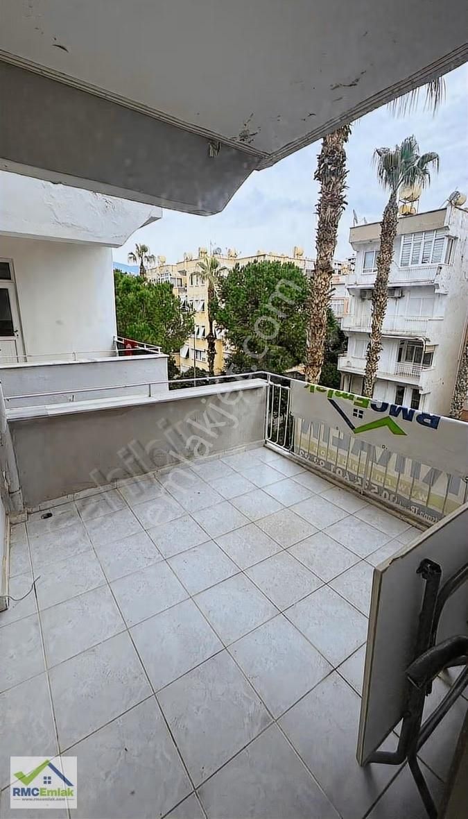 Alanya Cumhuriyet Mahallesinde 2+1 Kiralık Daire - Görsel 2