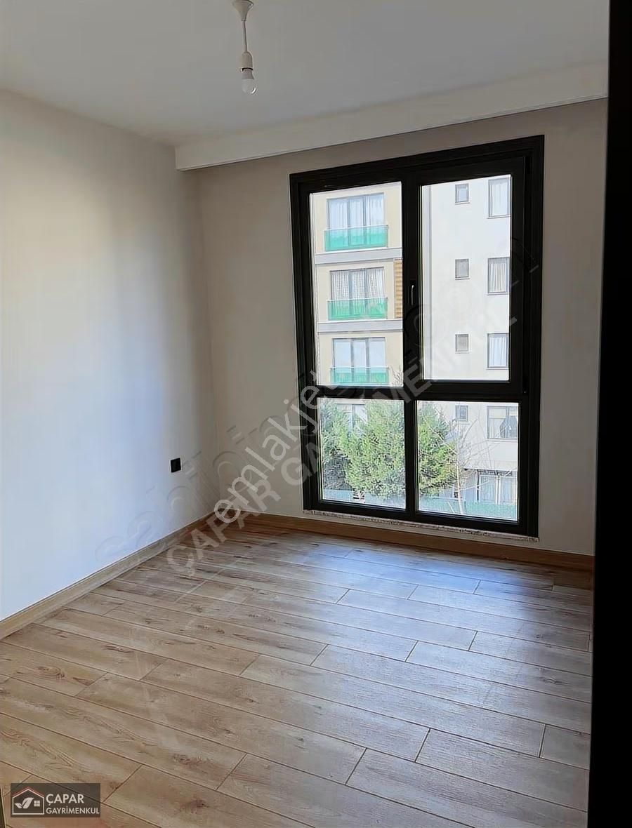 Beylikdüzü Dereağzında Butik Sitede Ara Kat Sıfır 3+1 Satılık - Görsel 9