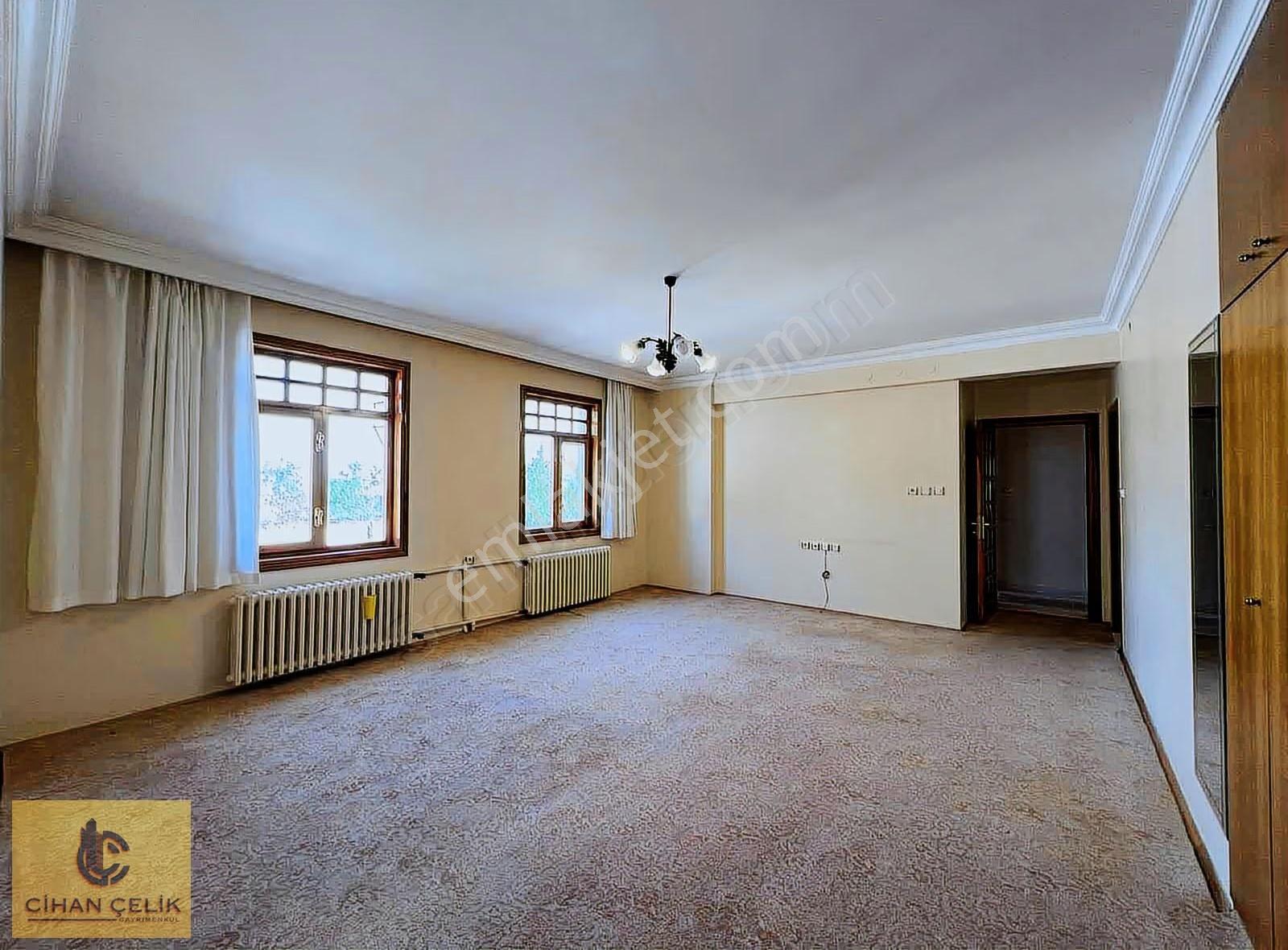 Bu İhtişamlı 2000 M2 Arsa Üzerinde Konumu Harika Emsali Olmayan - Görsel 33