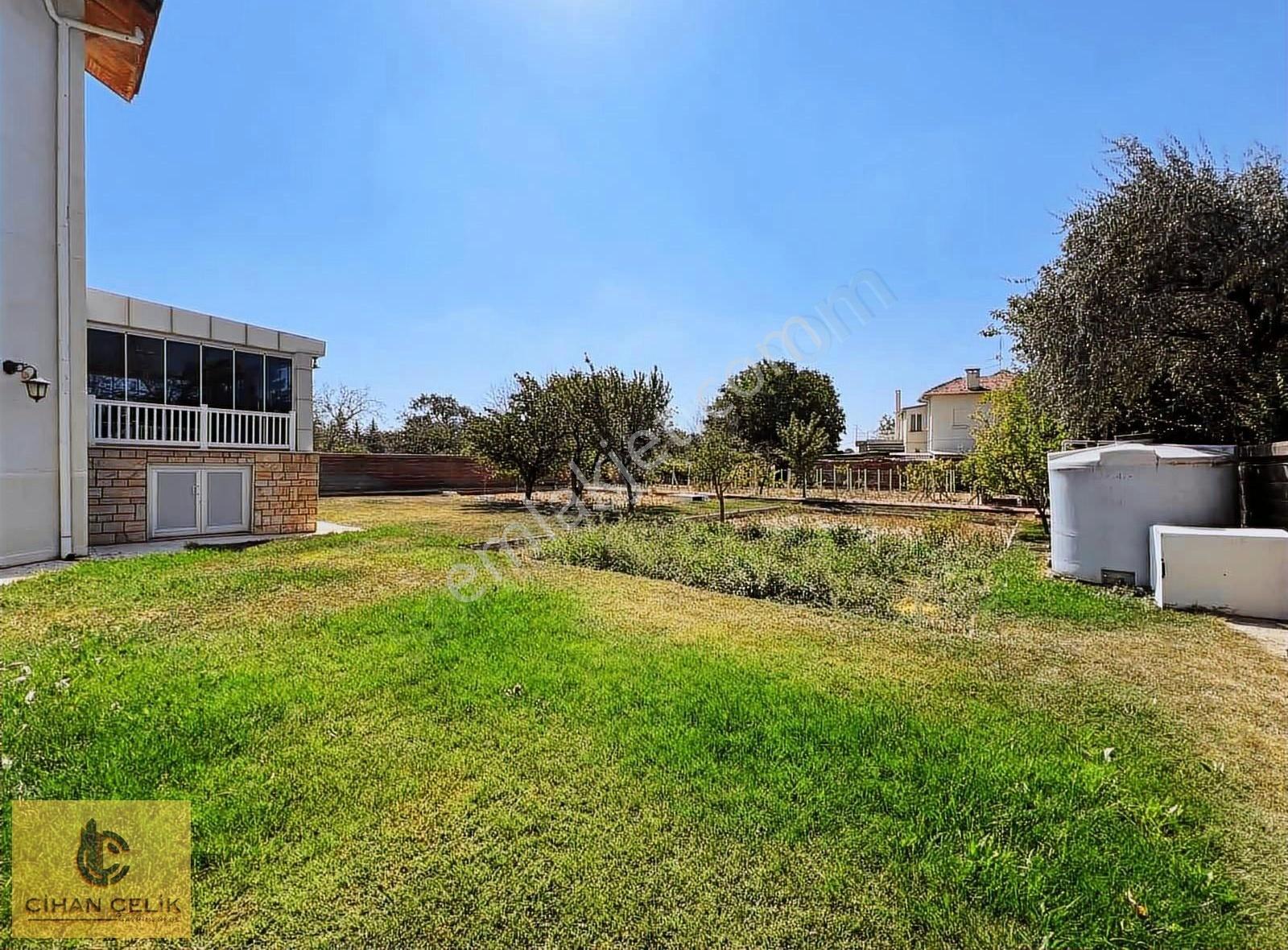 Bu İhtişamlı 2000 M2 Arsa Üzerinde Konumu Harika Emsali Olmayan - Görsel 29